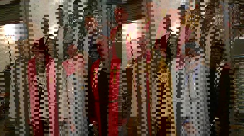 Håvard Høie og de som medvirket under ordinasjonen