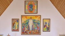 Alterbilder i Lundenes kirke. Foto: Nord Hålogaland bispedømme