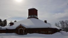 Karasjok kirke. Bildet er hentet fra Wikimedia Commons. Fotograf: Illustratedjc. CC BY-SA 3.0