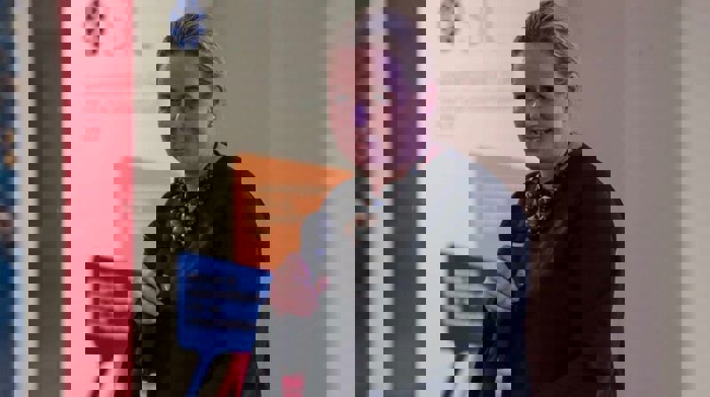 Dialogarbeid i en mørk tid