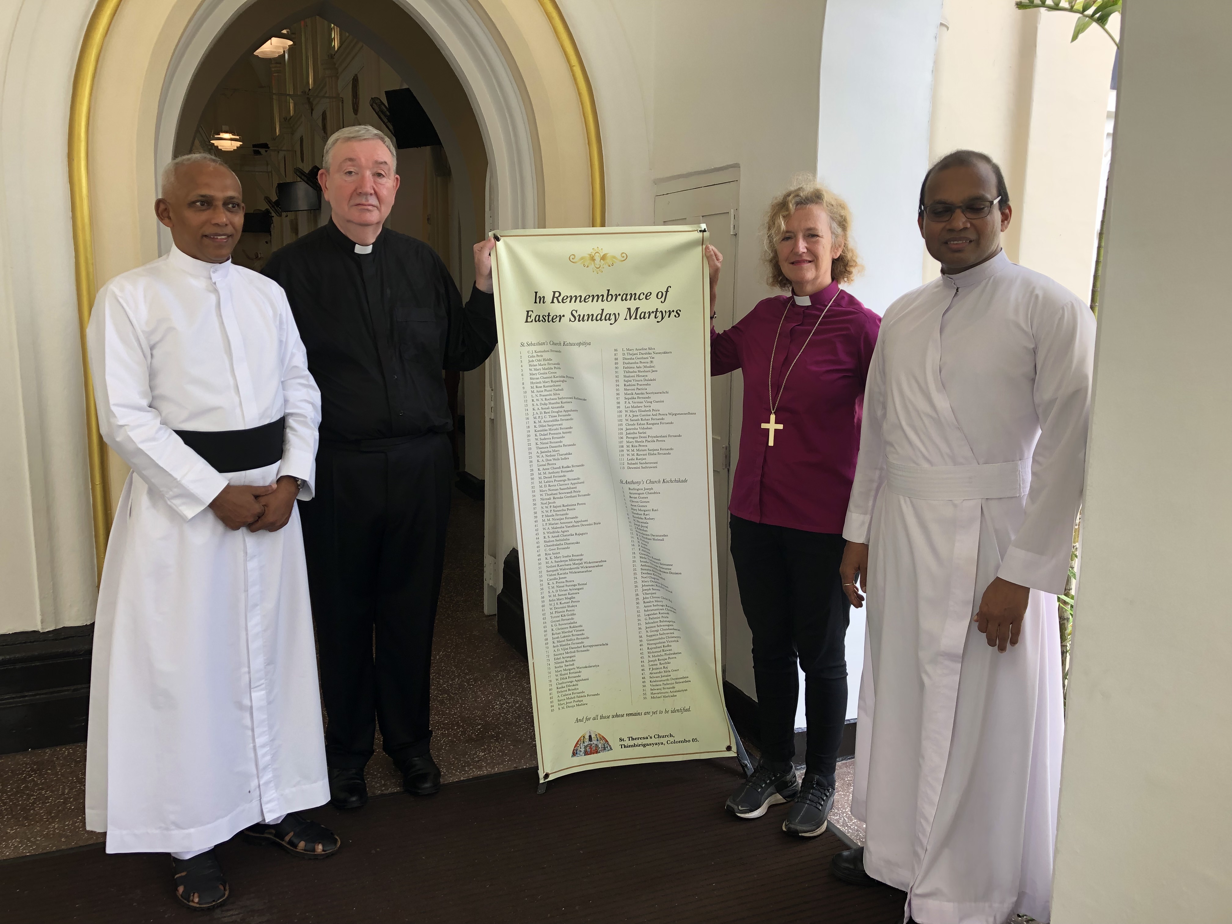 Biskop Kari Veiteberg og katolske biskop i Oslo, Bent Eidsvig, besøkte for en tid tilbake Sri Lanka. Foto: Einar Tjelle