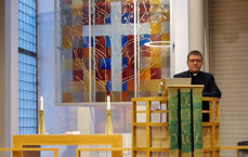 Biskop Svein Valle holdt et innlegg under KICK OFF-samlingen i Rønvik kirke.