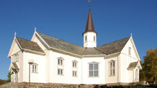 Hemnes kirke. Foto: Kirkesøk