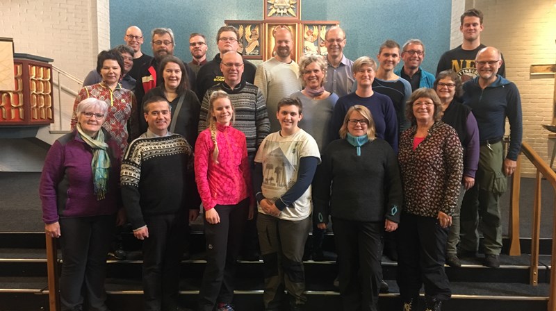 Veien til prestetjenesten går i år via Molde