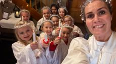 I likhet med svært mange andre menigheter har Falnes menighet på Karmøy og menighetspedagog Agnete Sæle Stave hatt julevandringer for barnehager og 1. klasser i kirken. Foto: Falnes menighet