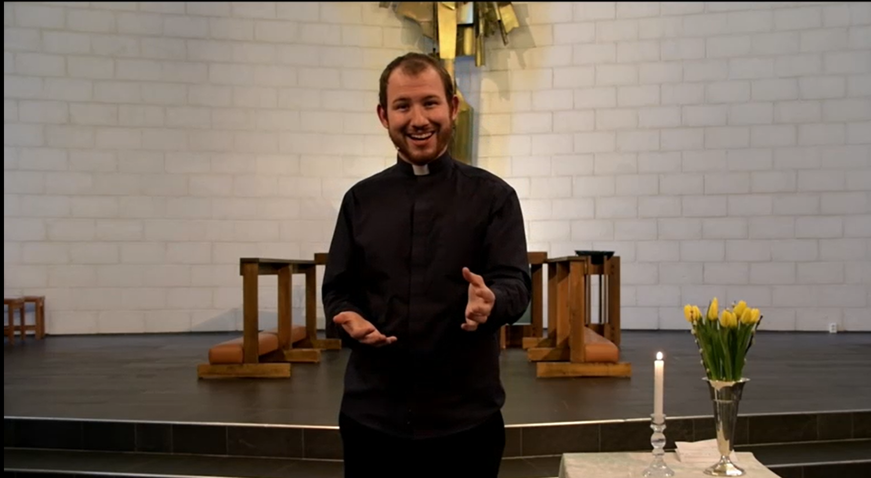 Foto: Skjermdump fra gudstjeneste i Jørpeland kirke, sendt i Strandbuen.