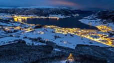 Her er flott natur, trivelege folk og gode tilhøve for friluftsliv. Foto: Økland foto