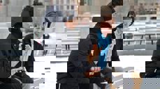 Er du utadvent og en god samtalepartner? Relasjonsbygging er en viktig del av arbeidet for studentpresten. Foto: Pixabay