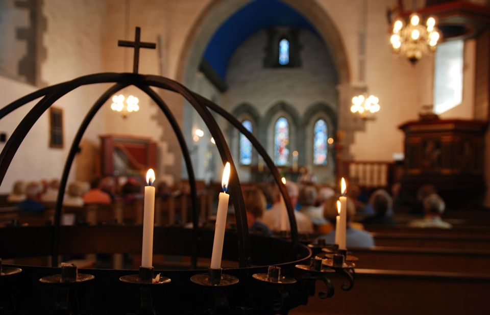 Lysglobe Avaldsnes kirke