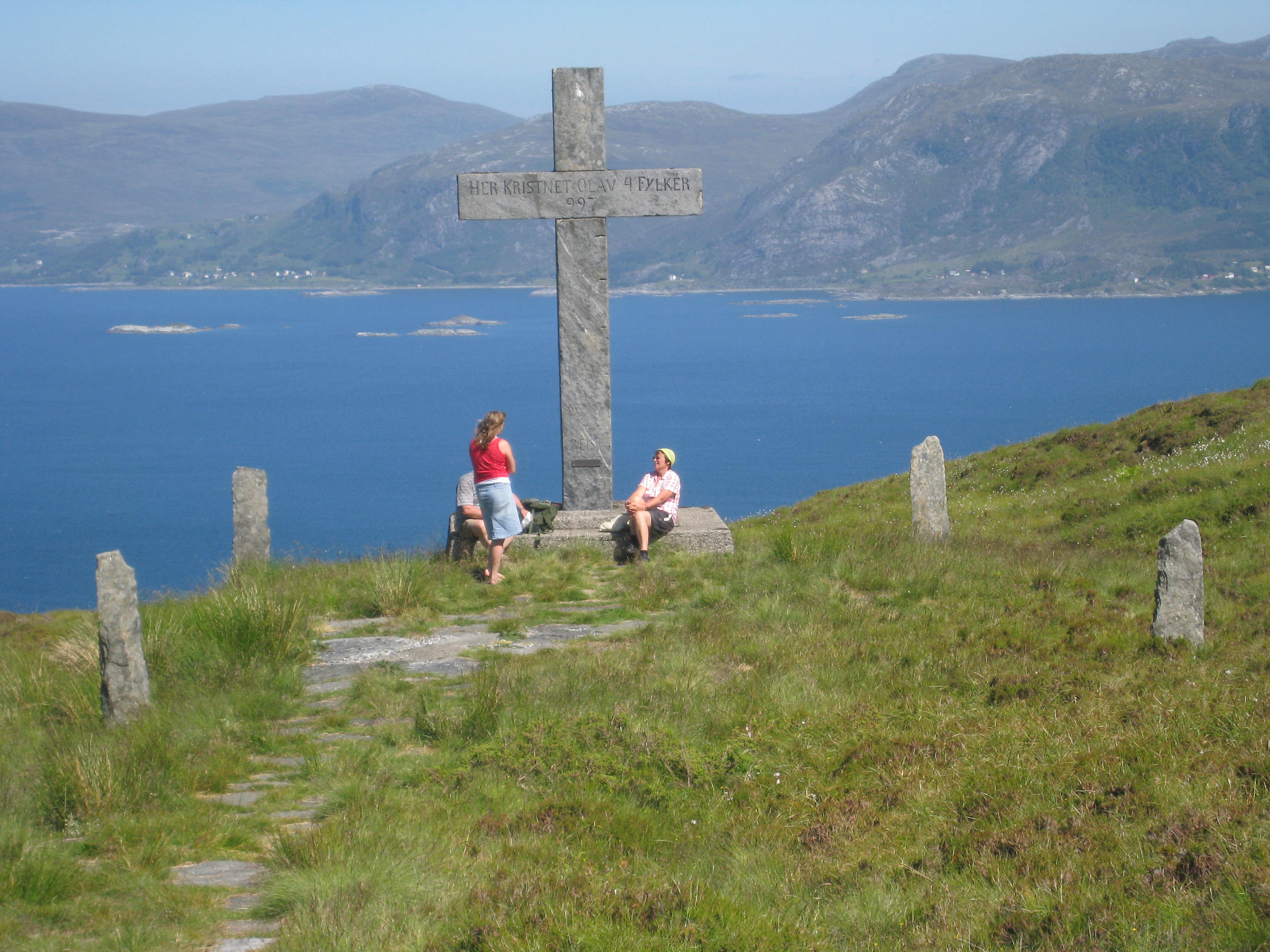 Utsikt mot Vannylvsgapet fra Dragseidet på Stadt. Foto: kystpilegrimsleia.no