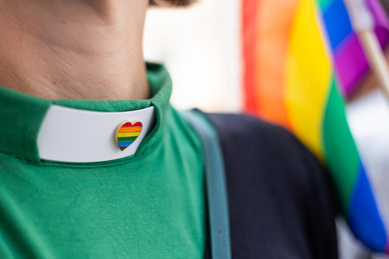 Handlingsplanen skal blant annet sikre mangfold og trygghet i våre kirker og fellesskap. Foto: Den norske kirke / Kirkerådet