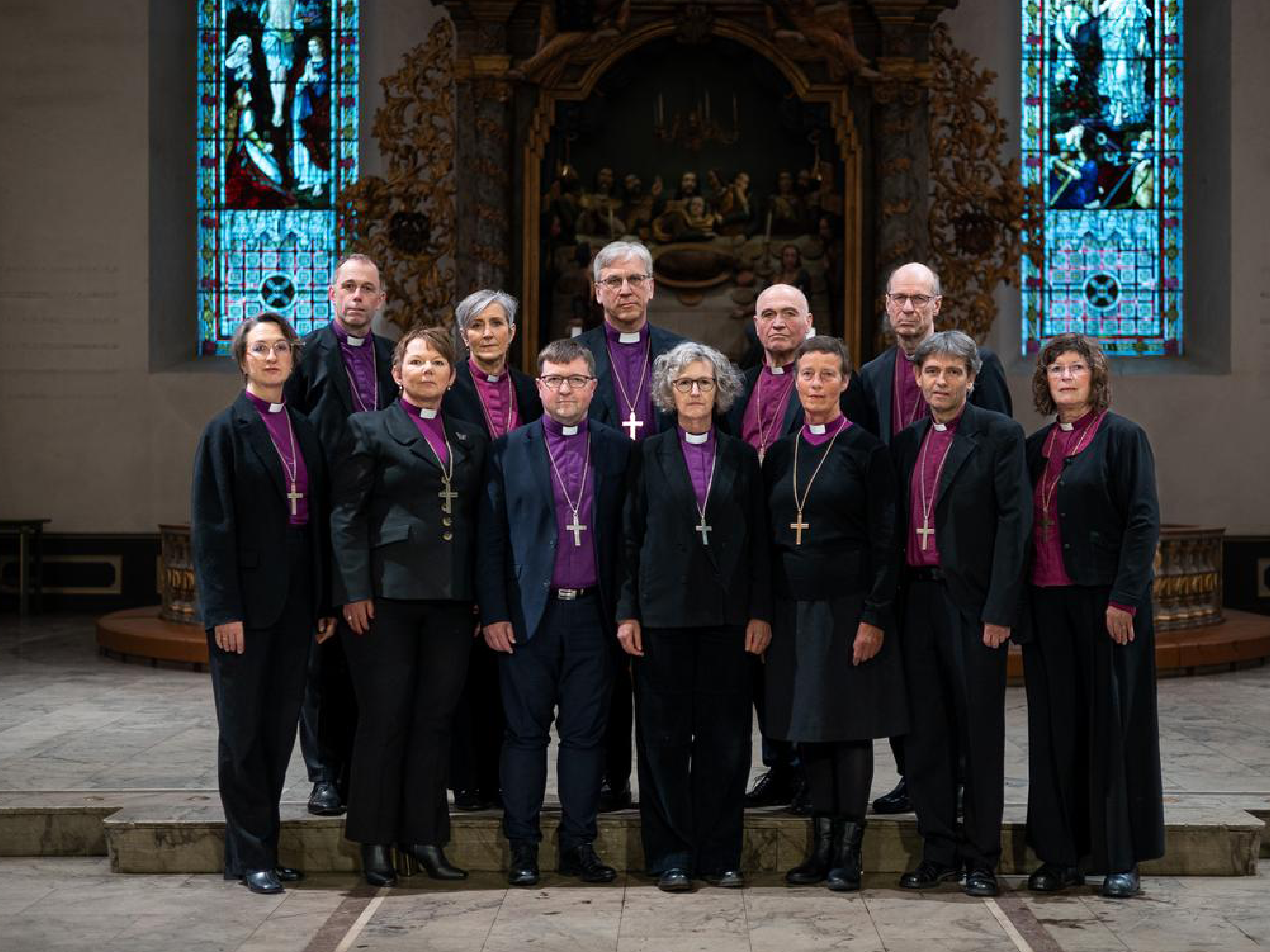 Biskopene i Den norske kirke er urolige for rettsvernet til det ufødte liv etter dagens vedtak av ny abortlov. Tunsberg-biskop Jan Otto Myrseth står som nummer to fra høyre på bakre rad.  