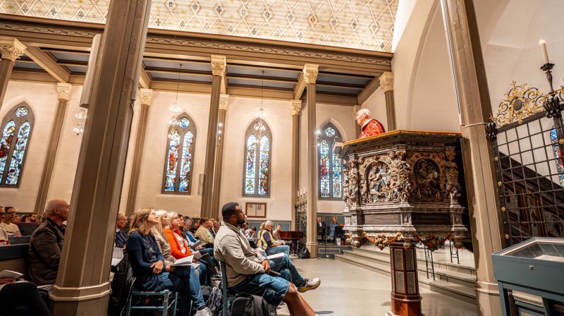 Fra Stiftsdagen 2025 som samlet 500 kirkelige ansatte i Tunsberg. Foto: Eddy Diakanua