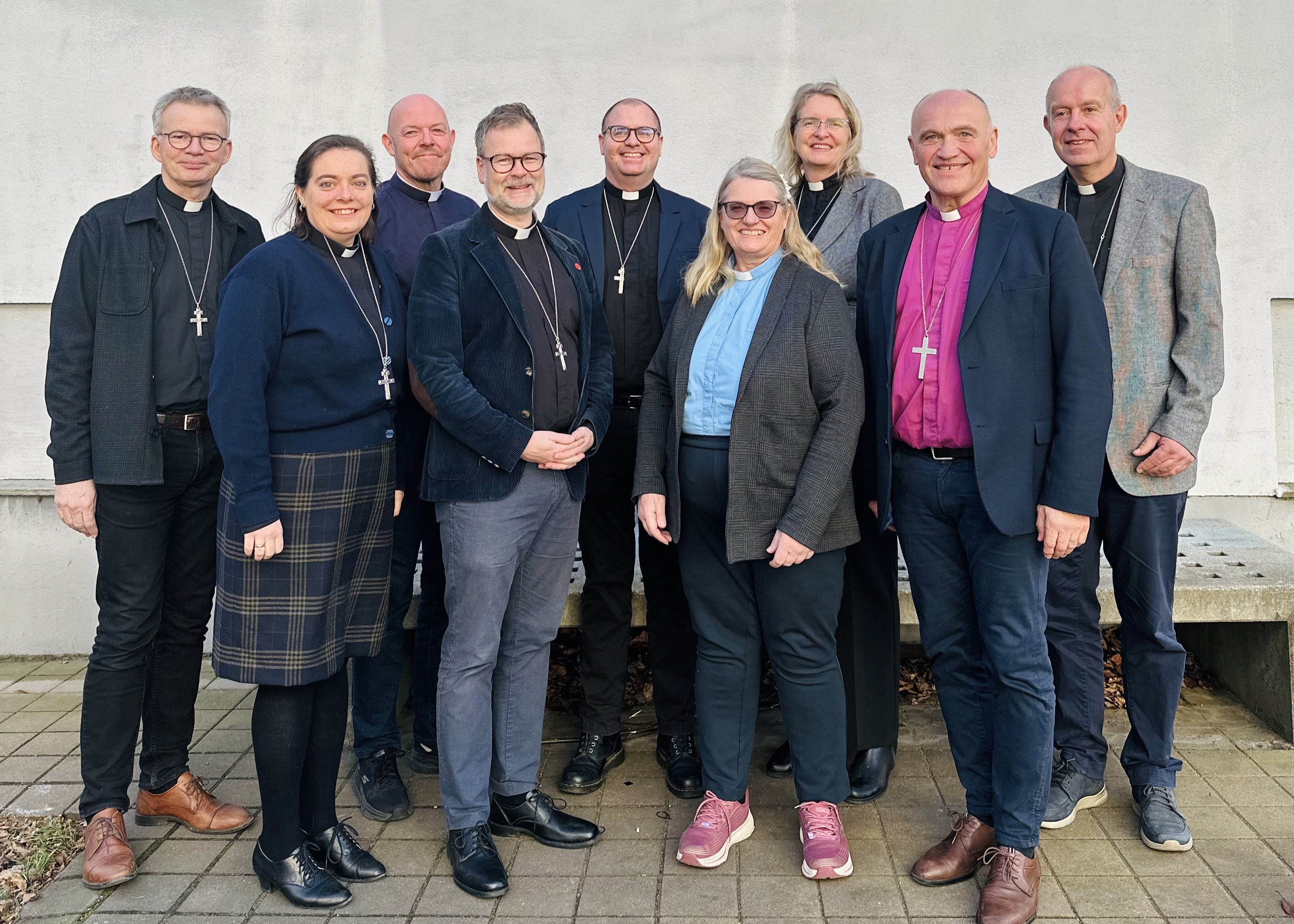 Prostene sammen med biskop Jan Otto Myrseth. Foto: Torill Landaasen