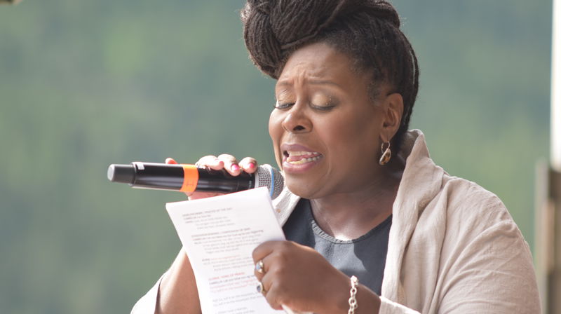 Full trøkk med gospelmesse i Hemsedal