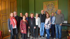 Biskop Veiteberg inviterte Jean Zaru og representanter for Kvekersamfunnet i Norge til lunsj. Med på samlingen var også representanter for menigheter i bispedømmet som har venndskapsbånd til menigheter i Palestina.