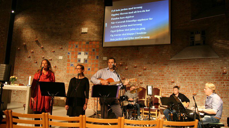 Lovsangskveld i Åmot kirke tirsdag 12. april kl. 20.00