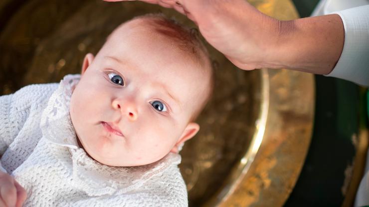 Gudstjeneste m/2 dåp i Svinndal kirke 1. mars