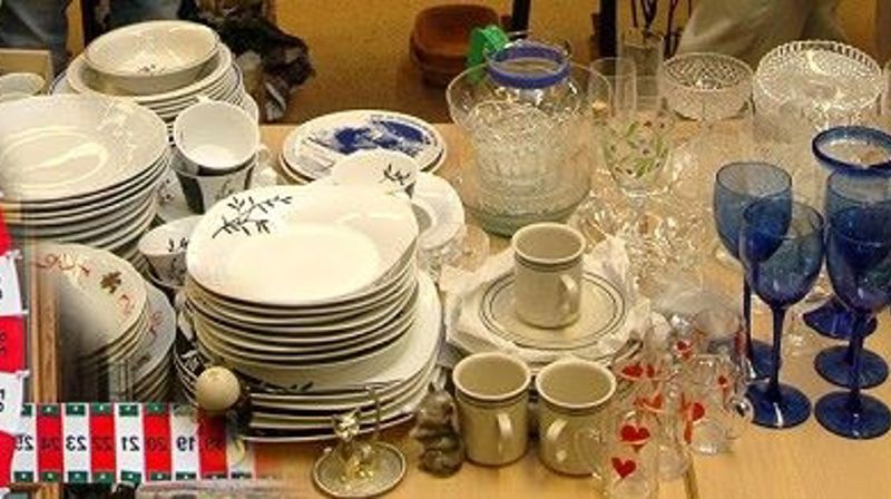 Velkommen til loppemarked i Ås arbeidskirke