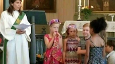 Bildet er fra blomsterfest i Nordby kirke.