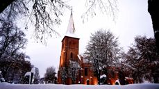 Asker kirke. Foto: Asker kirkelige fellesråd