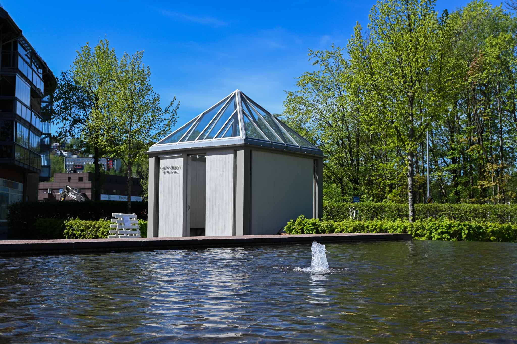 Gatekapellet ligger på Bakerløkka, midt i Asker sentrum. Foto: Jørgen Svartvasmo