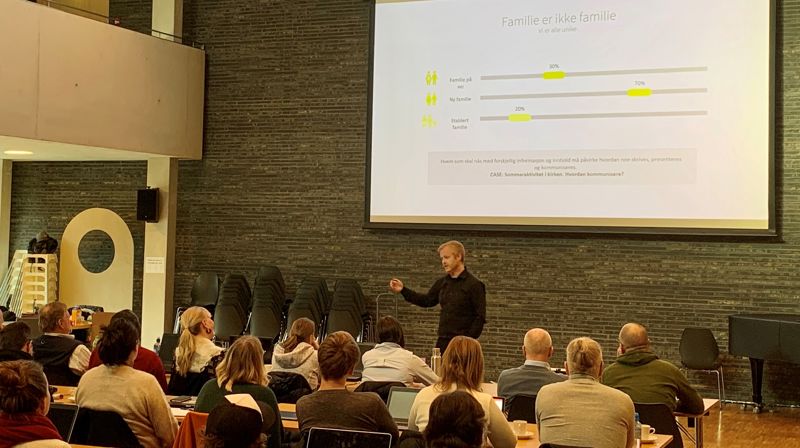 Direktør for innovasjon og forretningsutvikling i Nettavisen, Pål Nisja-Wilhelmsen, som innleder på kurs i Bøler kirke 25. februar. Foto: Jørgen Svartvasmo