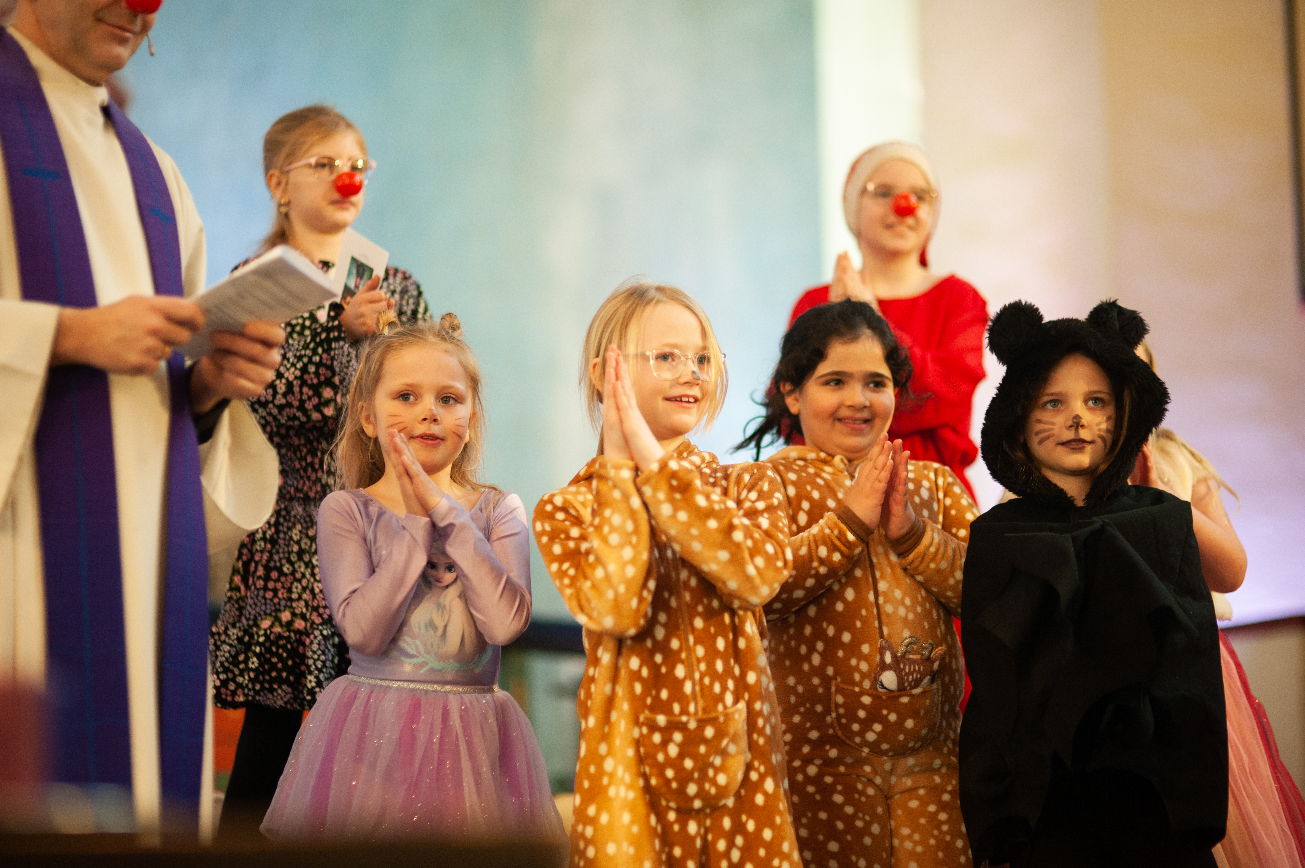 Menighetspedagogen evner å skape rom for tro, lek og undring, i en atmosfære av tillit, trygghet og glede.