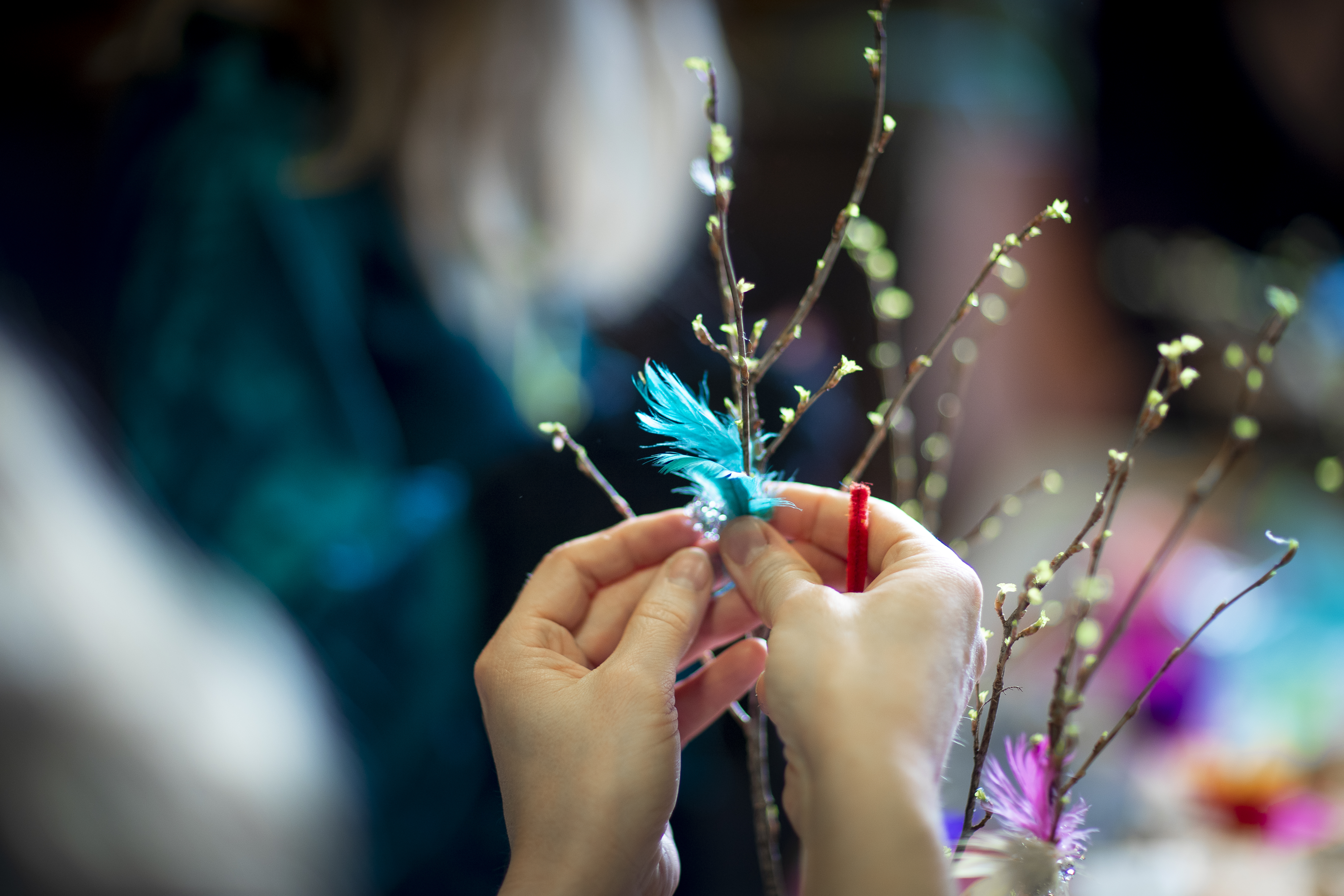 Fastelavn feires gjerne med å pynte fastelavnsris og å spise fastelavnsboller. Foto: Bo Mathisen