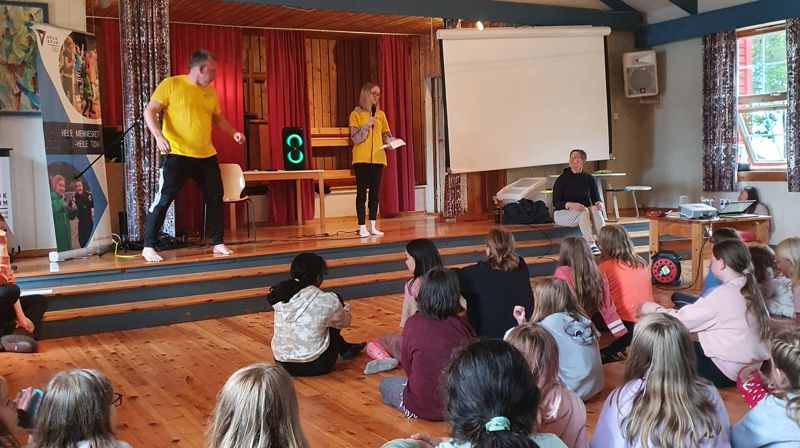 Sommarleir på Nesholmen - bilete