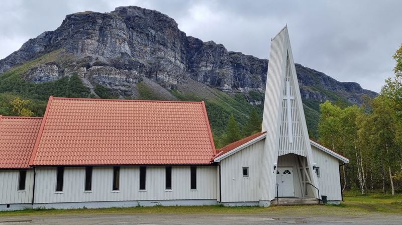 Salmekveld i Øvre Bardu kapell