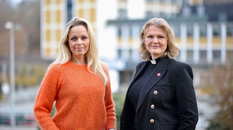 Cathrine Lutro, leder i Natteravnene på Nestun, og sokneprest Kjersti Gautestad Norheim i Birkeland menighet er begge tenåringsmødre og to av initiativtakerne bak den nye Foreldreaksjonen for en tryggere ungdomstid i Bergen sør.