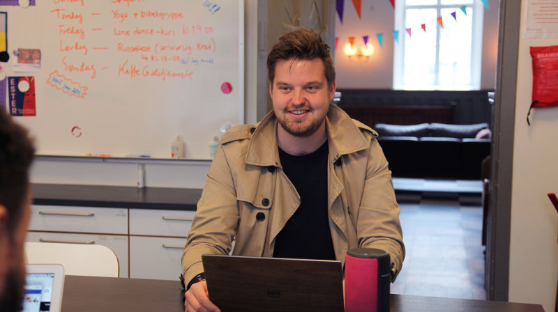 RAUSHET OG ENGASJEMENT: - Som frivillig tar man del i et felleskap, man tar del i det å vise omsorg og omtanke til folk rundt seg, sier JB.