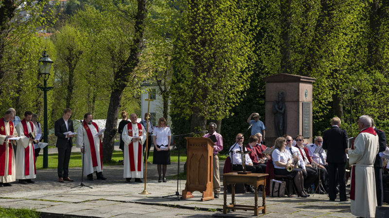 Friluftsgudstjeneste og pilegrimsvandring