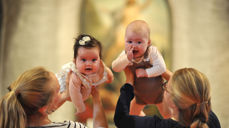 Enda et år med rekord i antall deltakere på baby- og småbarnssang i Den norske kirke. Her fra babysang i Birkeland kirke.