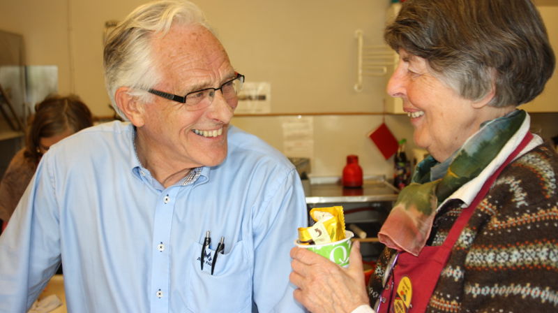 Nabokafe på menighetshuset