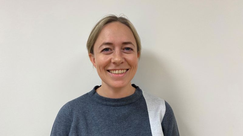 Her ser du Løvstakksidens nye sokneprest Anne Line Holme Kroken. (foto: Åsta Årøen)