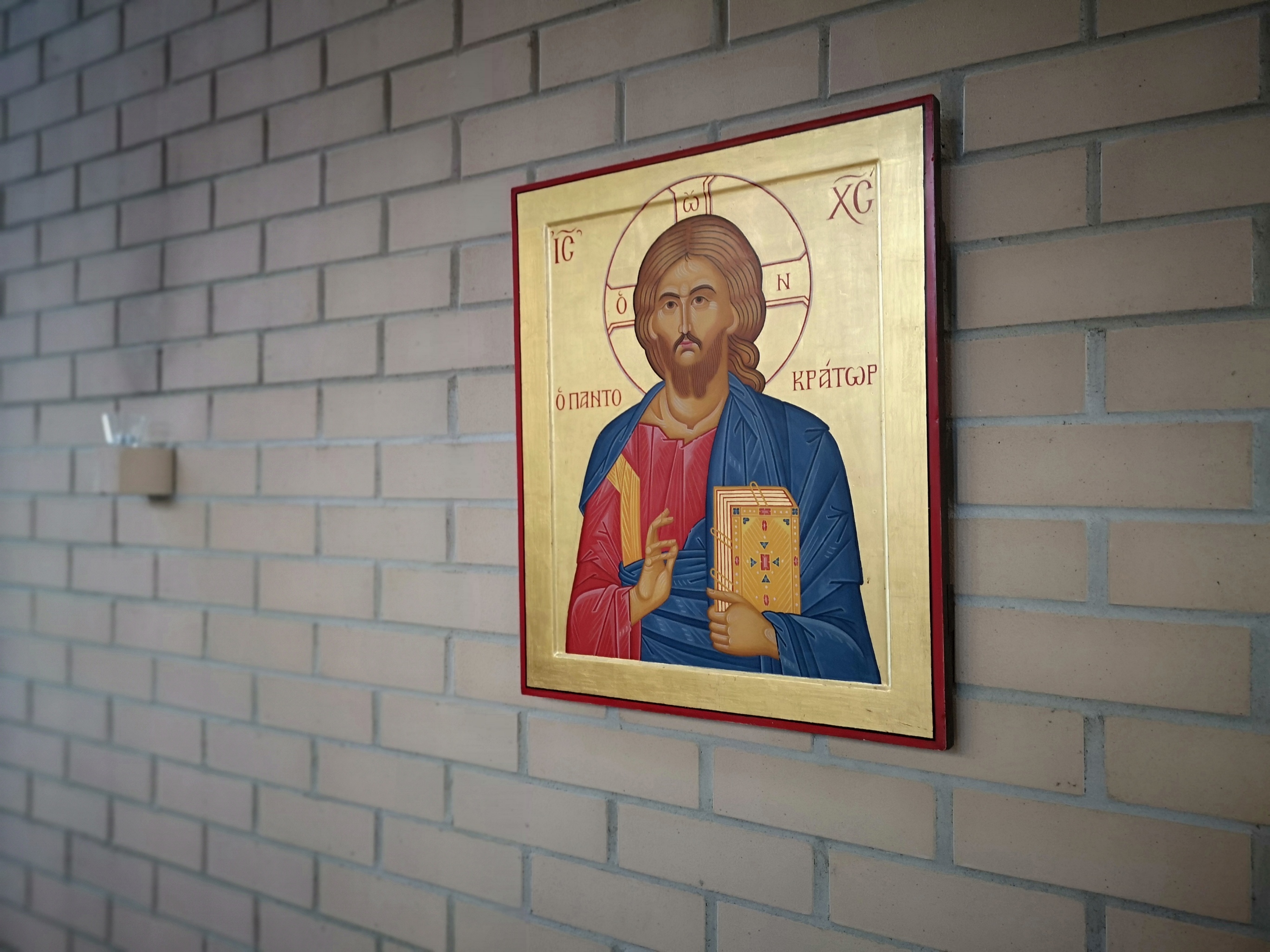 Kirken åpner dørene igjen!