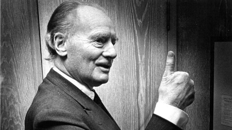 Drømmen om å bli størst - om skipsrederen Hilmer Reksten