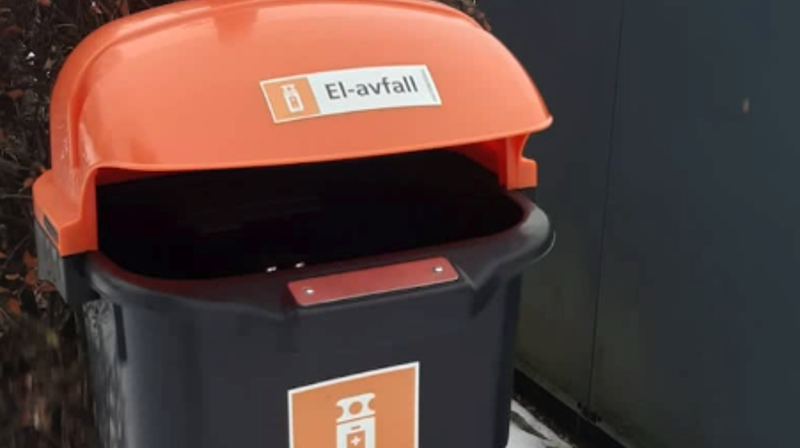 Ny beholder for brukte batterier og EL-avfall på kirkegården