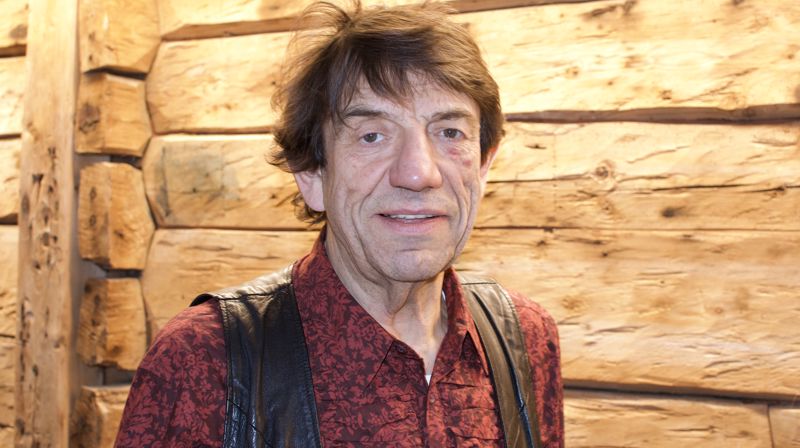 EN LEVENDE TRADISJON: – Draumkvedet eies ikke bare av tradisjonsmusikerne; det er en del av vår fellesarv. Når det gjøres på «nye» måter, åpner det kanskje opp for at flere kan oppdage det, sier Helge Jordal. (Foto: Magne Fonn Hafskor)