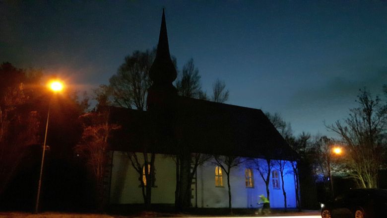 Verdens diabetesdag har farget Bodin kirke blå