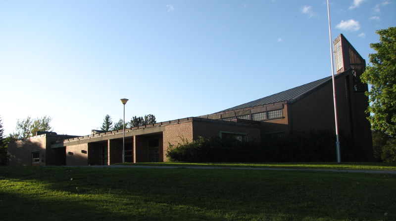 Tverlandet kirke