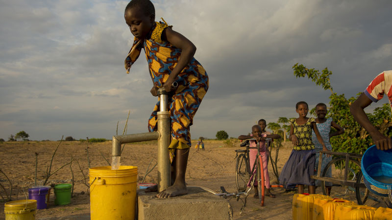 Vann gir liv, 36,5 millioner gir mye av begge deler. (Foto: Kirkens Nødhjelp)