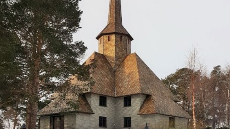 Dombås kyrkje