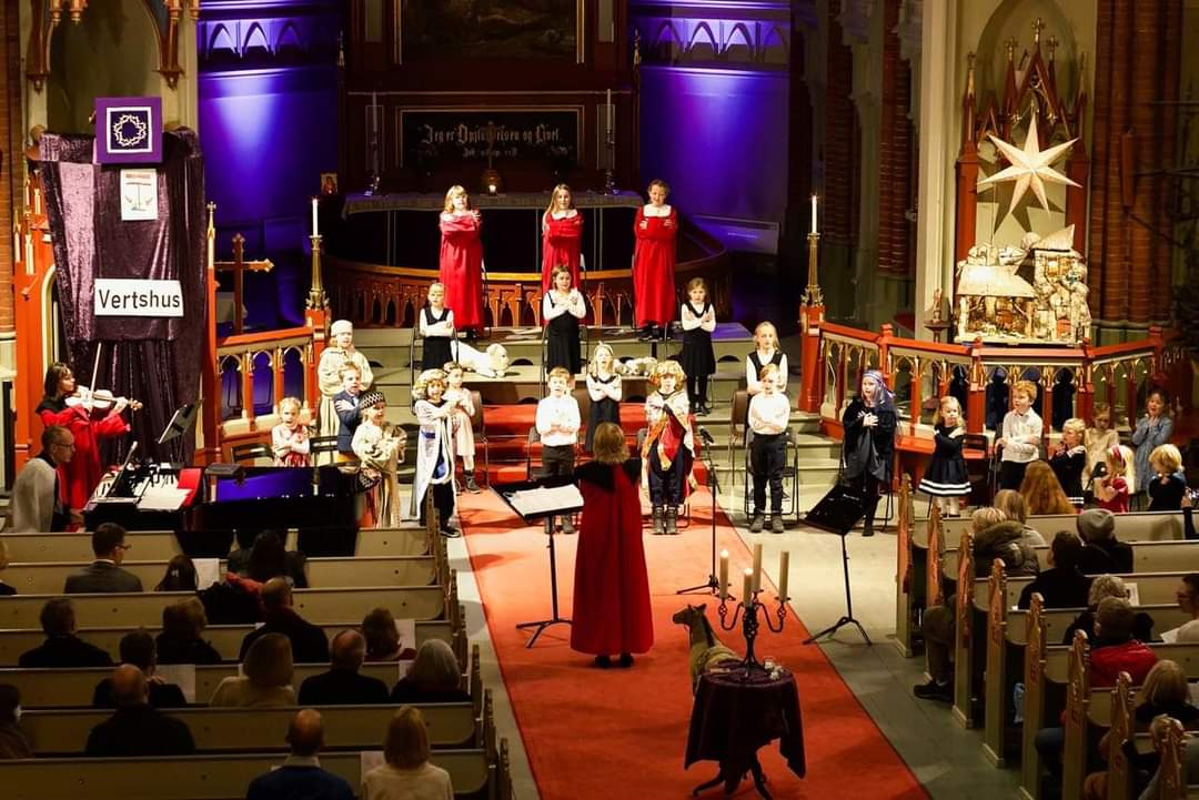 Bragernes kirkes aspirantkor for jenter og gutter