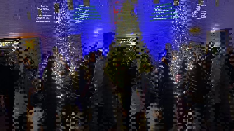 Juletrefest for store og små