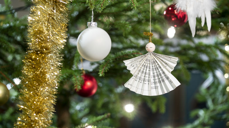 Familiegudstjeneste og juletrefest 8. januar