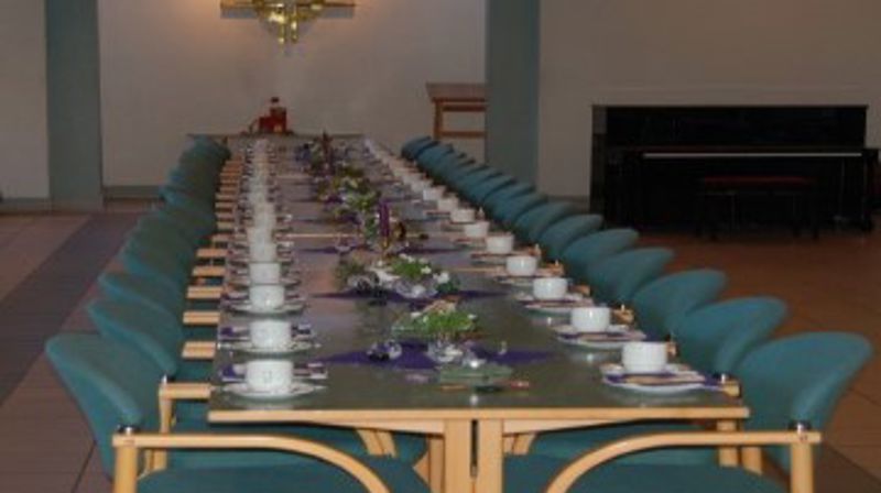 Bilde fra menighetssalen i Tangen Arbeidskirke.