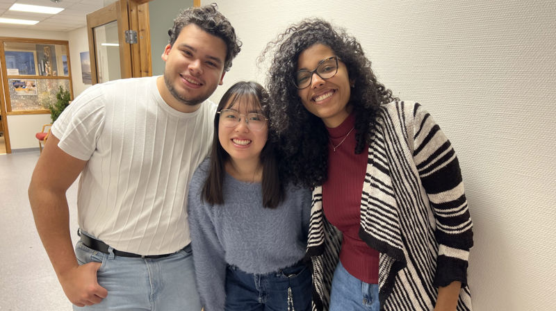 På plass i Egersund: Murillo, Luiza og Bowie stortrives i Egersund.